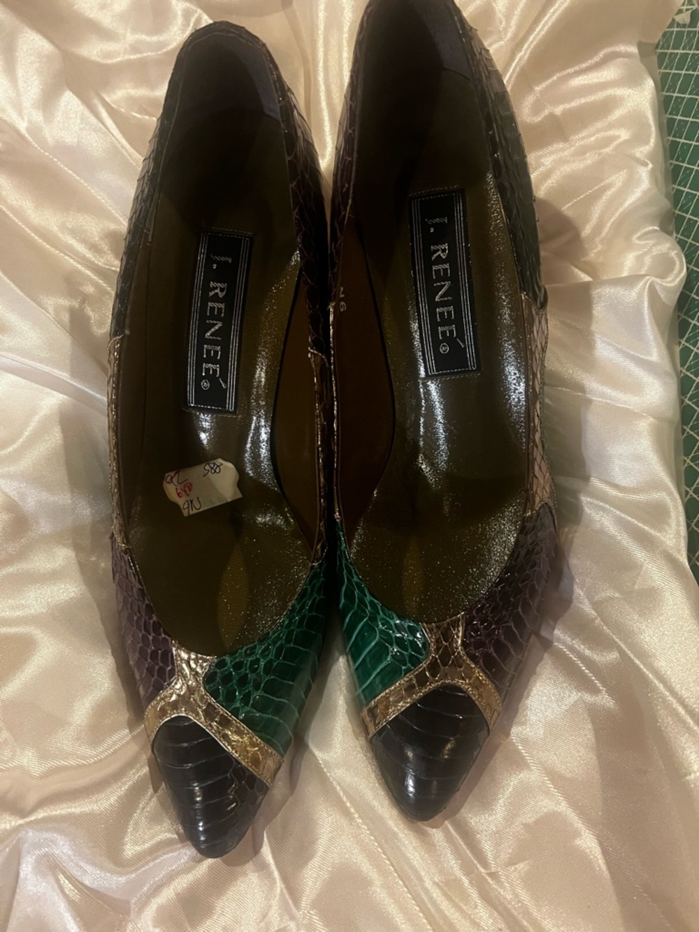 J.Renee Multicolor Pointed-Toe Faux-Snakeskin Flats in Green, Black & Brown